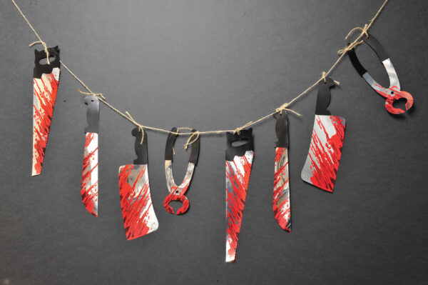 Torture Tool Garland (1.8m) - Image 2